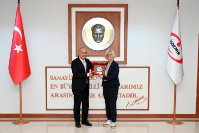 ALMANYA ANKARA BÜYÜKELÇİSİ SORG, İSDEMİR GENEL MÜDÜRÜ AYHAN AKIN’I ZİYARET ETTİ