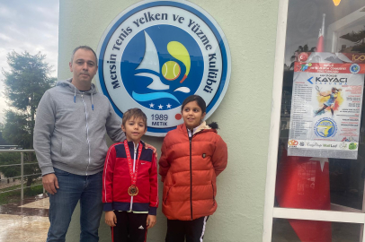 İSKENDERUN GENÇLİK MERKEZİ’NDEN TENİS TURNUVASI’NDA SEKİZ MADALYA