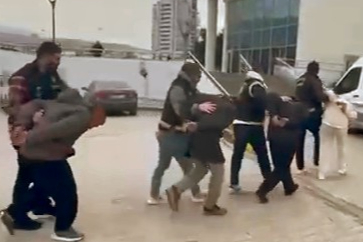 İskenderun'da Hapis Cezasıyla Aranan 4 Kişi Yakalandı