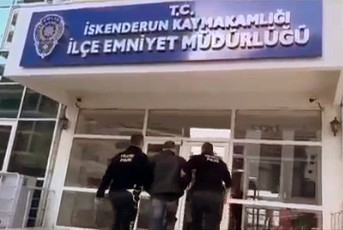Motosikletiyle Tehlikeli Hareketler Yapıp Sosyal Medyada Paylaşan Sürücü Yakalandı