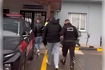 Trafikte Motosiklet Üzerinde Akrobatik Hareketler Cezasız Kalmadı!