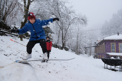Hataylı çocuklara Karadeniz'de unutulmaz ara tatil deneyimi