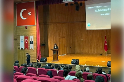 6 Şubat Depremlerinin Yıl Dönümünde Duygusal Anma Programı