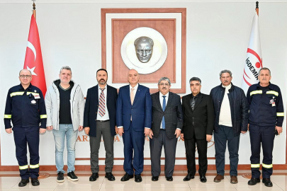 Yusuf Yıldırım’dan İsdemir’de Ayhan Akın’la Verimli Görüşme