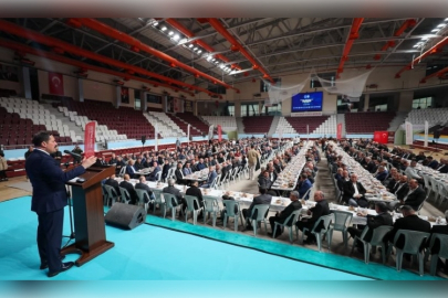 Hatay Valisi Masatlı, muhtarlarla İftar Programı’nda bir araya geldi.