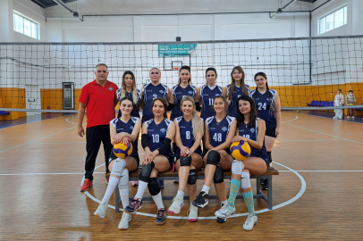 İSKENDERUN BELEDİYESPOLEYBOLCULAR BÖLGESEL LİGDE