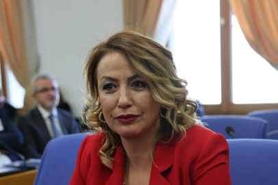 YILDIRIM KARA: DEPREM İLLERİNDE ESNAFIN BORÇSUZ OLMASI DÜŞÜNÜLEMEZ