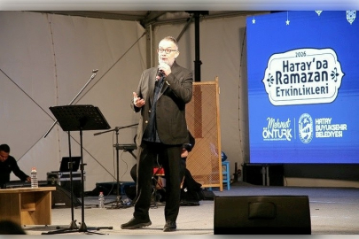 İbrahim Sadri'den şiir dolu Ramazan akşamı