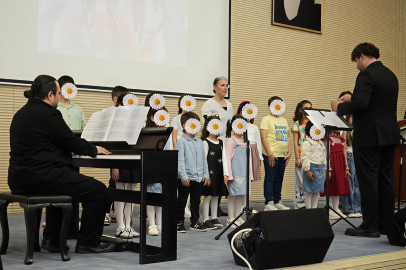 İSTE’DE 23 NİSAN’A  ANLAMLI FİNAL: SEVGİ EVLERİ ÇOCUK KOROSU SAHNE ALDI