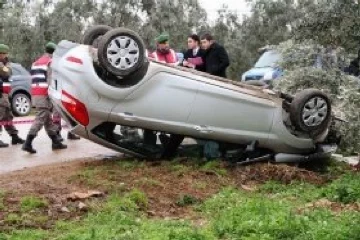 Harmancık'ta trafik kazası: 1 ölü, 3 yaralı
