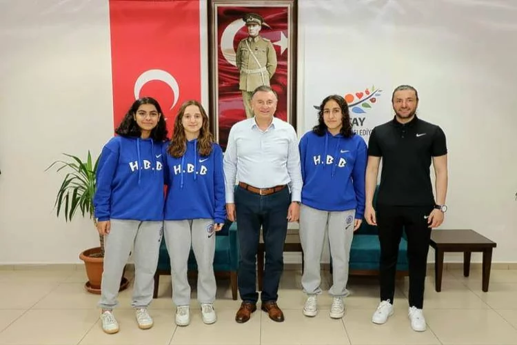 Hatay Büyükşehir Belediyesporlu Sporculara Milli Davet