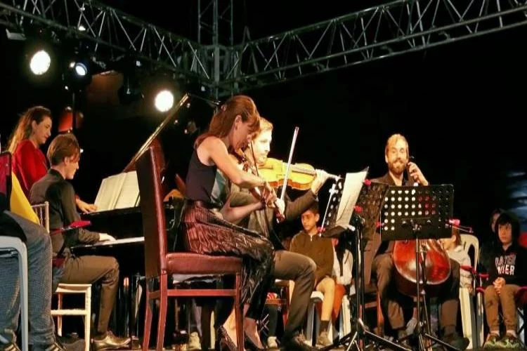 Arsuz EXPO’da Klasik Müzik Rüzgârı Esti